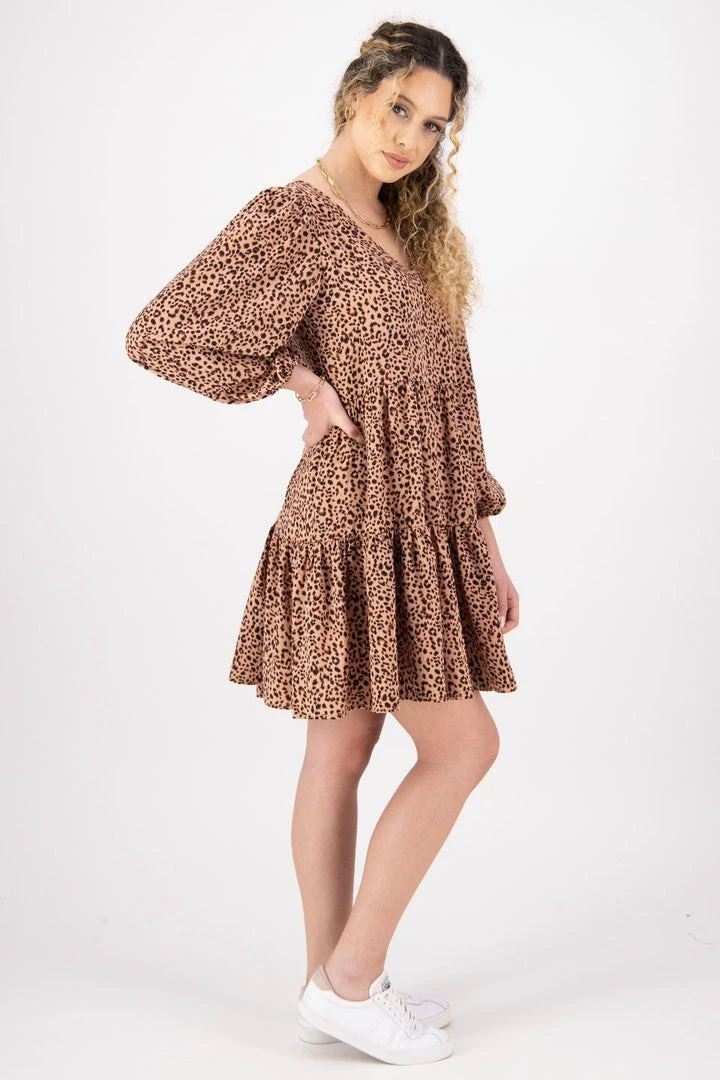 Ivy + Jack Elsa Peach Leopard Satin V Neck Mid Sleeve Smock Dress Fashion 4 Ivy + Jack Elsa Peach Leopard Satin V Neck Mid Sleeve Smock Dress Fashion