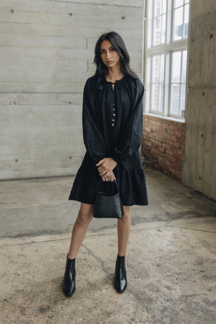 Among The Brave Fashion Zodiac Black Linen LS Pin Tuck Balloon Sleeve Tiered Mini Dress 3 Among The Brave Fashion Zodiac Black Linen LS Pin Tuck Balloon Sleeve Tiered Mini Dress