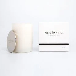 One By One Oriental Orchid 260g White Candle