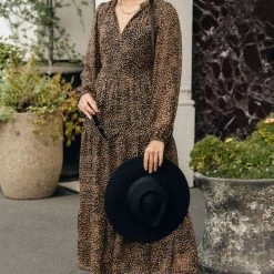 Ivy + Jack Kendall Black Leopard Blouson LS V Neck Tiered Midi Dress Fashion