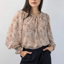 Ivy + Jack Fashion Grace Natural Animal Blouson LS Back Hem Tie Top