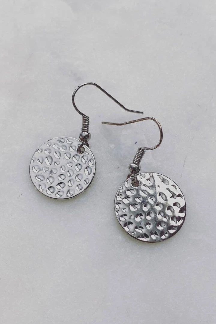 Flo Gives Back 15% To Women In Need Small Hammered Circle Rhodium Earring 4 Flo Gives Back 15% To Women In Need Small Hammered Circle Rhodium Earring