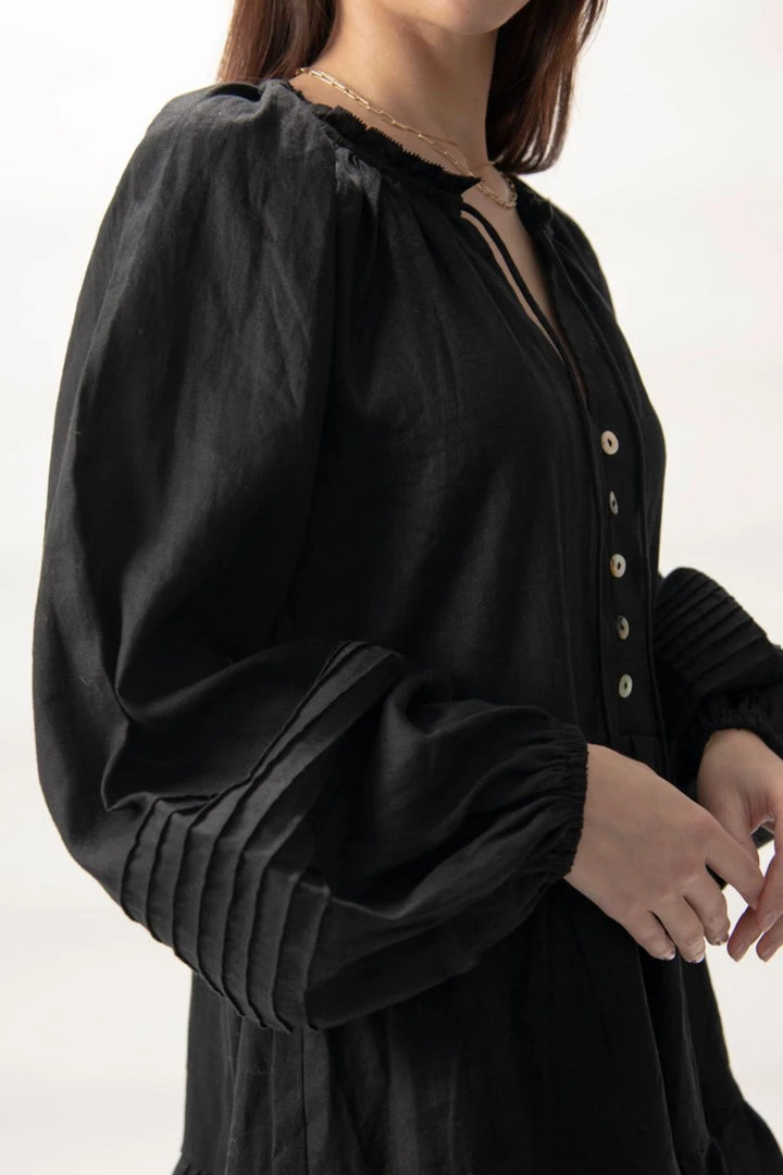 Among The Brave Fashion Zodiac Black Linen LS Pin Tuck Balloon Sleeve Tiered Mini Dress 5 Among The Brave Fashion Zodiac Black Linen LS Pin Tuck Balloon Sleeve Tiered Mini Dress