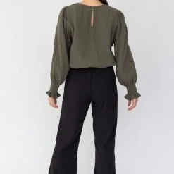 Ivy + Jack Grace Khaki Cotton LS Top Fashion