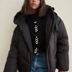 Esmaee Fallon Black Ribbon Puffer Jacket Fashion