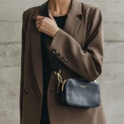 Ivy + Jack Mason Truffle Crepe Boyfriend Blazer