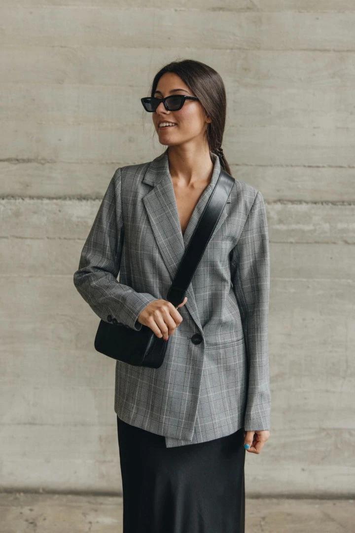 Ivy + Jack Fashion Mason Light Grey Check Boyfriend Blazer 3 Ivy + Jack Fashion Mason Light Grey Check Boyfriend Blazer