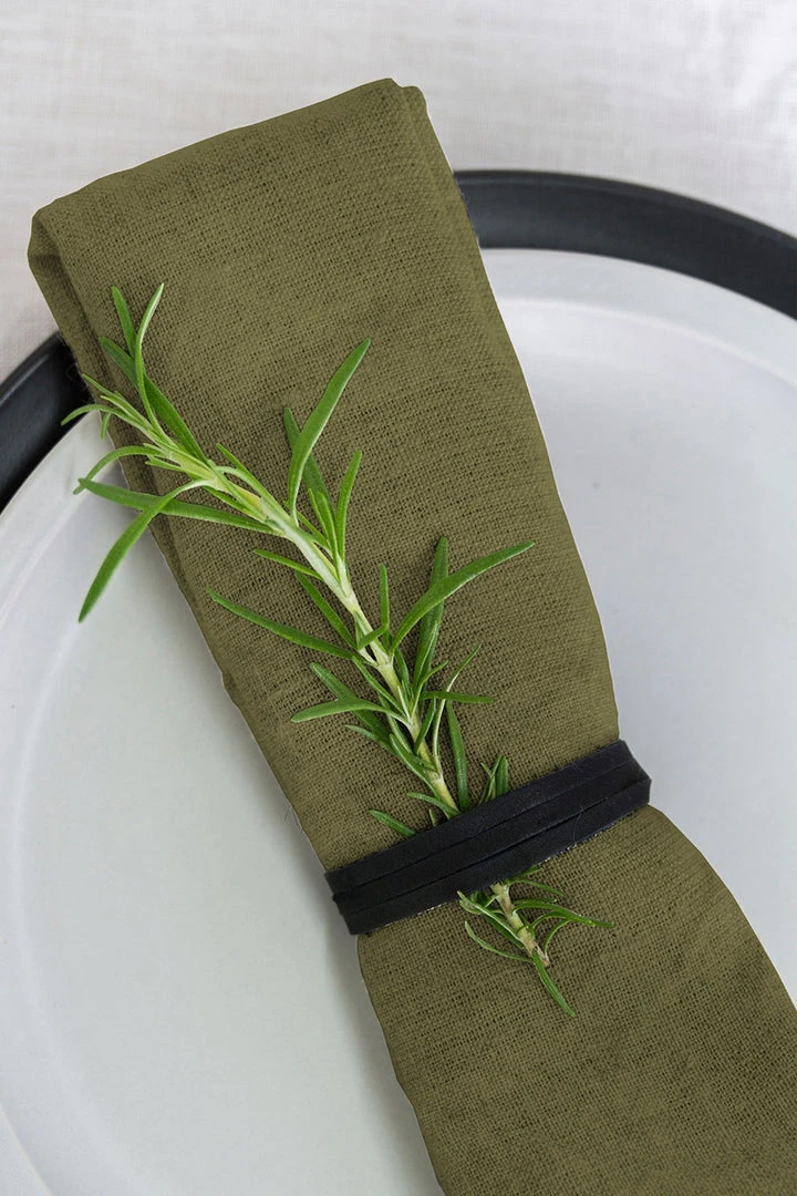 Kerridge 100% Linen Napkin Set Of 4 Olive Green 50 X 50cm Home & Beauty 3 Kerridge 100% Linen Napkin Set Of 4 Olive Green 50 X 50cm Home & Beauty