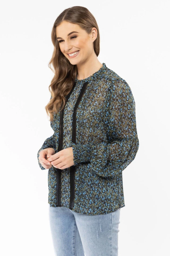 Billie The Label Fantasy Blue Floral Lace Front LS Top Fashion 4 Billie The Label Fantasy Blue Floral Lace Front LS Top Fashion