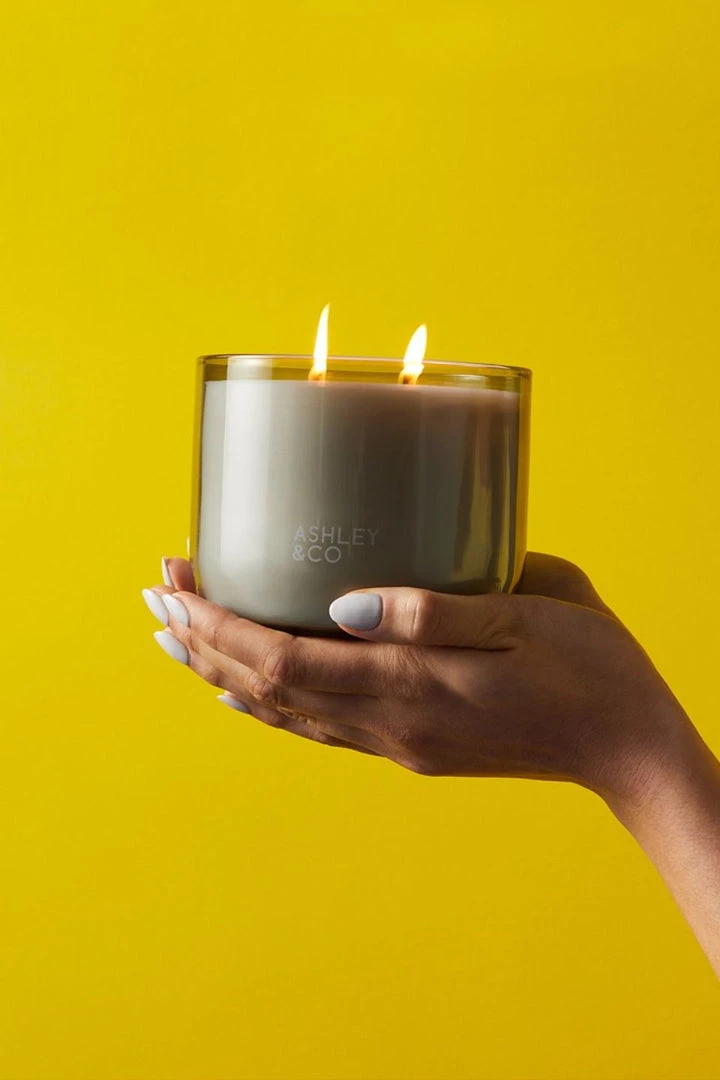 Ashley+Co Natural Waxed Tui + Kahili Perfume Candle XL 730g Home & Beauty 4 Ashley+Co Natural Waxed Tui + Kahili Perfume Candle XL 730g Home & Beauty