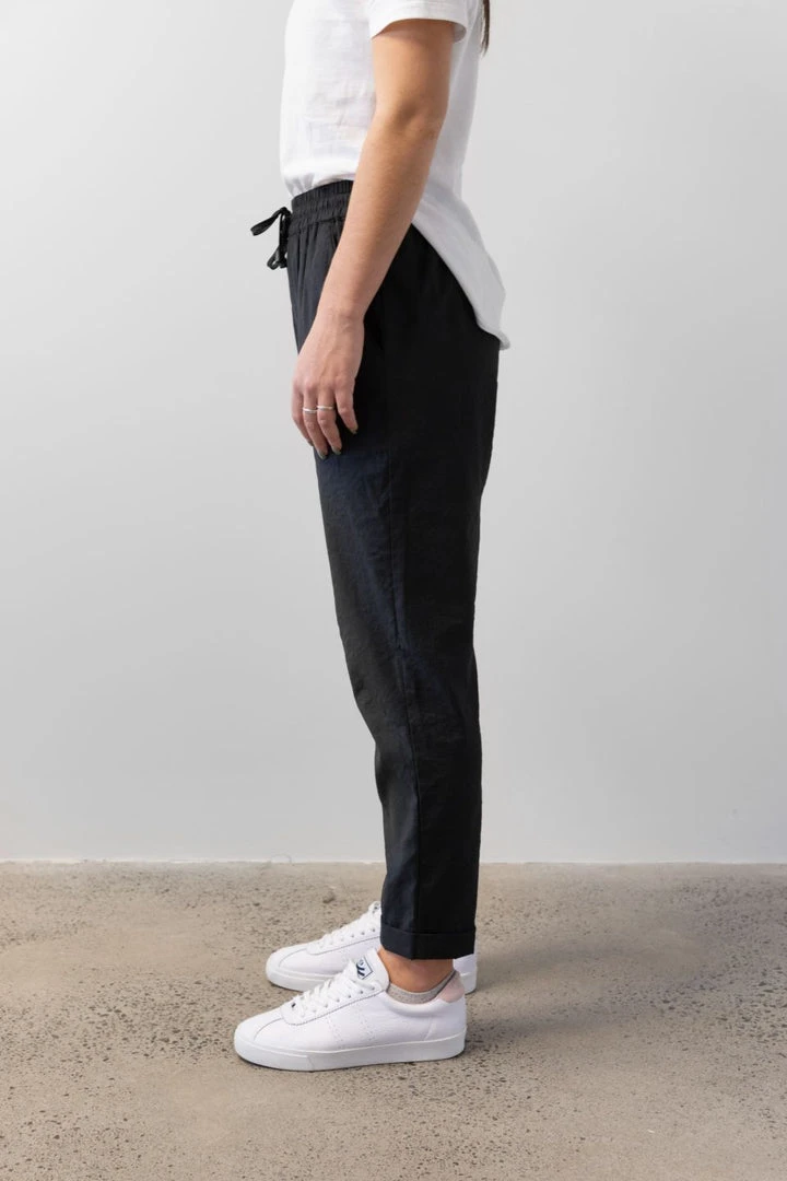 Among The Brave New Love Black Drawstring Drapey Cuffed Pant Fashion 5 Among The Brave New Love Black Drawstring Drapey Cuffed Pant Fashion