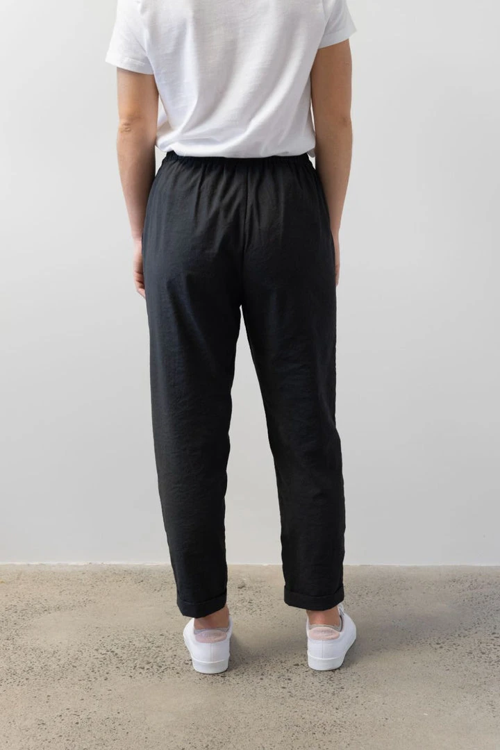 Among The Brave New Love Black Drawstring Drapey Cuffed Pant Fashion 6 Among The Brave New Love Black Drawstring Drapey Cuffed Pant Fashion