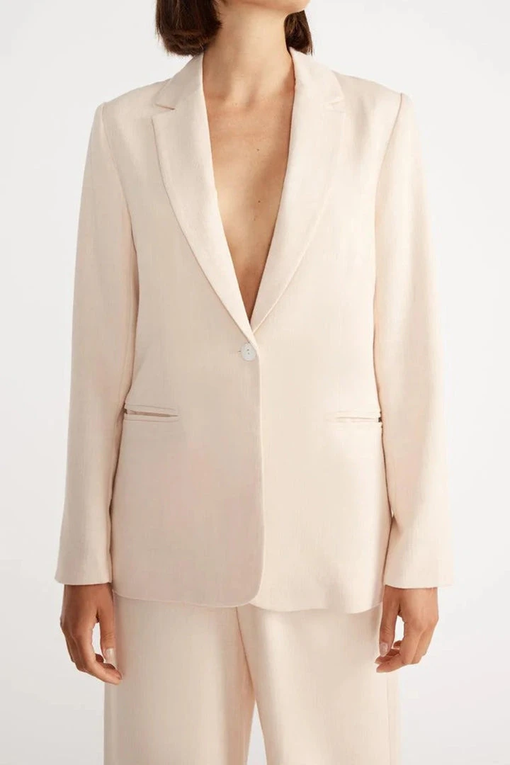 Staple The Label Ana Light Peach Blazer 3 Staple The Label Ana Light Peach Blazer