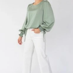 Among The Brave Fashion Violet Sea Foam LS Shirred Cuff Tie Hem Satin Top