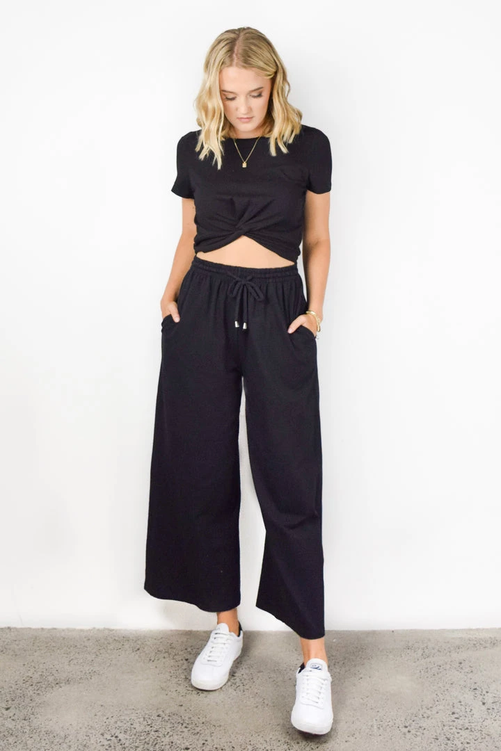 Among The Brave Fashion Time Out Black Wide Leg Stretch Jersey Relaxed Pant 4 Among The Brave Fashion Time Out Black Wide Leg Stretch Jersey Relaxed Pant