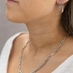 Flo Gives Back 15% To Women In Need Accessories Circle And Oval Necklace Rhodium