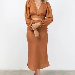 Among The Brave Fashion Utopia Spice Bias Linen Midi Skirt With Self Buttons 12 Among The Brave Fashion Utopia Spice Bias Linen Midi Skirt With Self Buttons