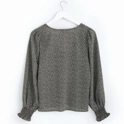 Among The Brave In Love Tobacco Ditsy Floral LS Shirred Cuff Tie V Neck Top Fashion 13 Among The Brave In Love Tobacco Ditsy Floral LS Shirred Cuff Tie V Neck Top Fashion