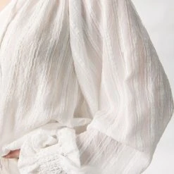 Ivy + Jack Fashion Jade White Texture LS Raglan Shirred V Neck Elastic Hem Top 9 Ivy + Jack Fashion Jade White Texture LS Raglan Shirred V Neck Elastic Hem Top