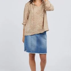Foxwood Kaiya Beige Animal LS Top