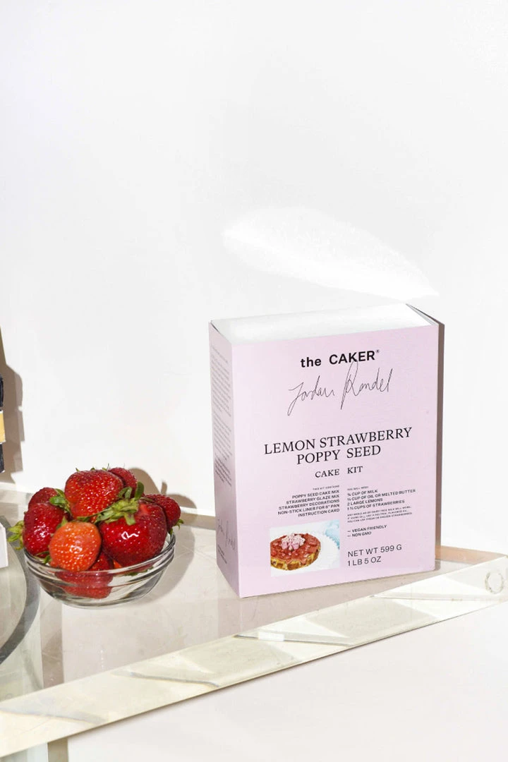 The Caker Eat & Drink Lemon, Strawberry & Poppy Seed Cake Mix 8 The Caker Eat & Drink Lemon, Strawberry & Poppy Seed Cake Mix