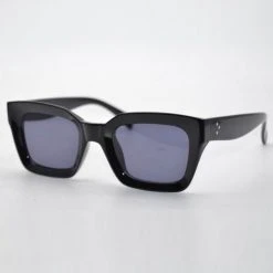 Reality Eyewear Accessories Onassis Square Black With Smoke Lens Sunglasses