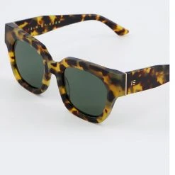 Isle Of Eden Rae Tortoise Sunglasses