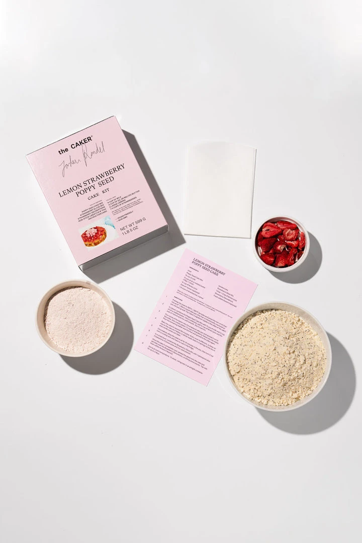 The Caker Eat & Drink Lemon, Strawberry & Poppy Seed Cake Mix 5 The Caker Eat & Drink Lemon, Strawberry & Poppy Seed Cake Mix