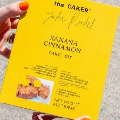 The Caker Banana Cinnamon Crumble Cake Kit