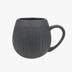 Robert Gordon Tribe Ribbed Black Mug Table & Kitchen