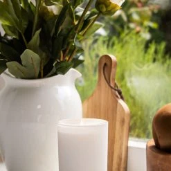 One By One Oriental Orchid 260g White Candle