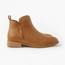 Walnut Douglas Tan Leather Ankle Boot