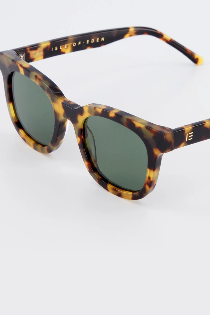 Isle Of Eden Eugene Tortoise Sunglasses 5 Isle Of Eden Eugene Tortoise Sunglasses