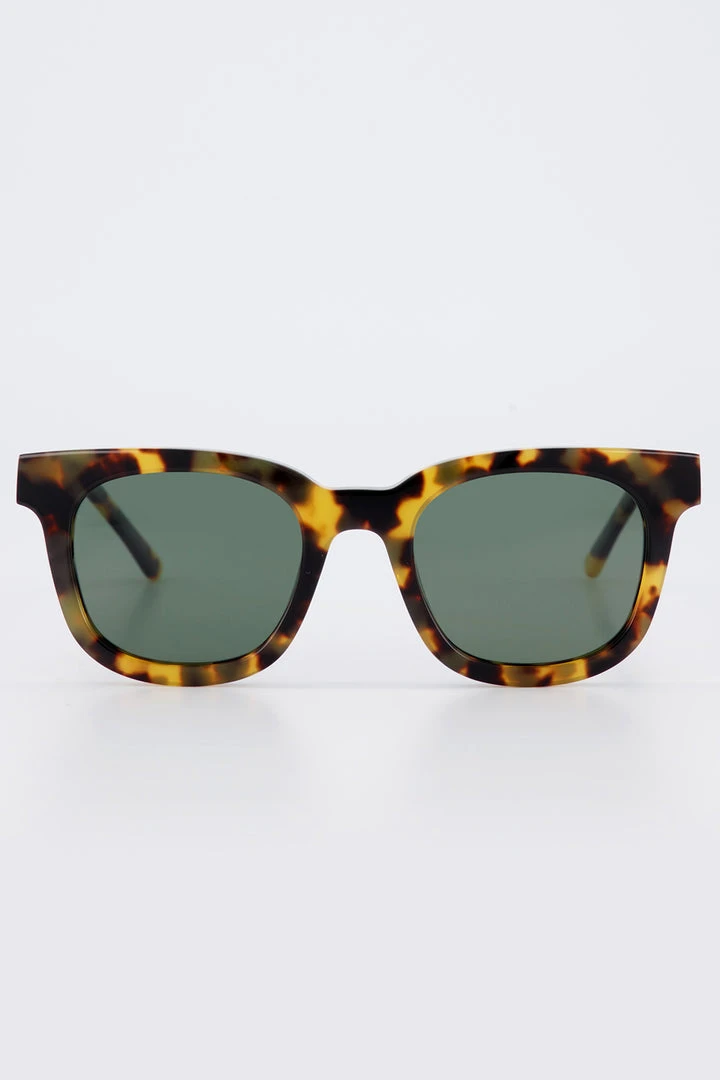 Isle Of Eden Eugene Tortoise Sunglasses 4 Isle Of Eden Eugene Tortoise Sunglasses