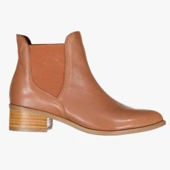 Minx Snappy Tan Milled Leather Chelsea Boot With Natural Sole Accessories