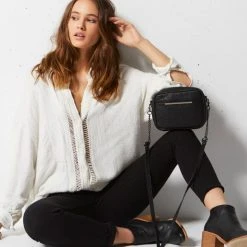 Status Anxiety Accessories Cult Crossbody With Chain Black Bubble Bag 22 Status Anxiety Accessories Cult Crossbody With Chain Black Bubble Bag