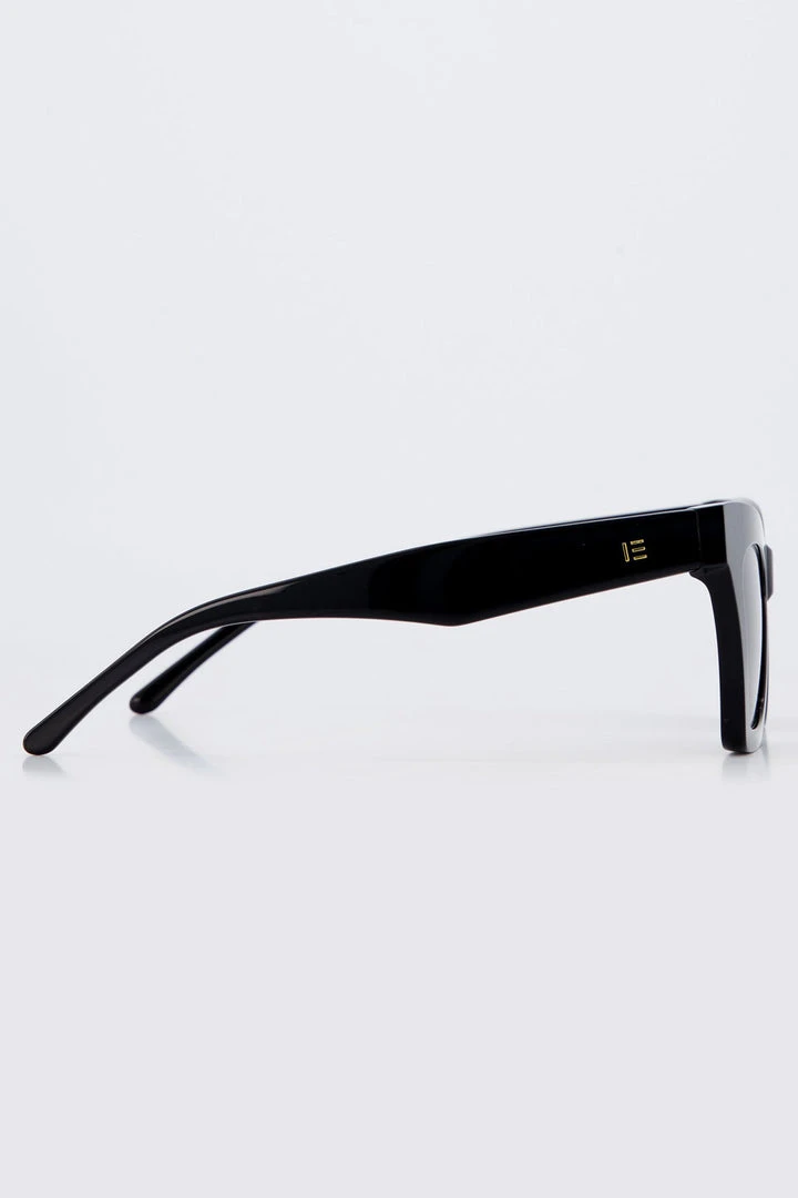 Isle Of Eden Sienna Black Sunglasses Accessories 5 Isle Of Eden Sienna Black Sunglasses Accessories