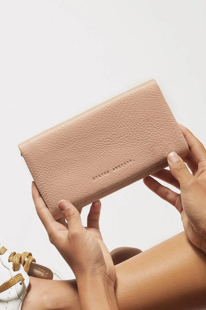 Status Anxiety Accessories Nevermind Dusty Pink Wallet 4 Status Anxiety Accessories Nevermind Dusty Pink Wallet