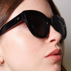 Isle Of Eden Wynnie Sunglasses Black